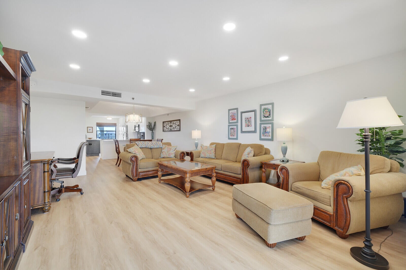 Unit 3503 photo 7