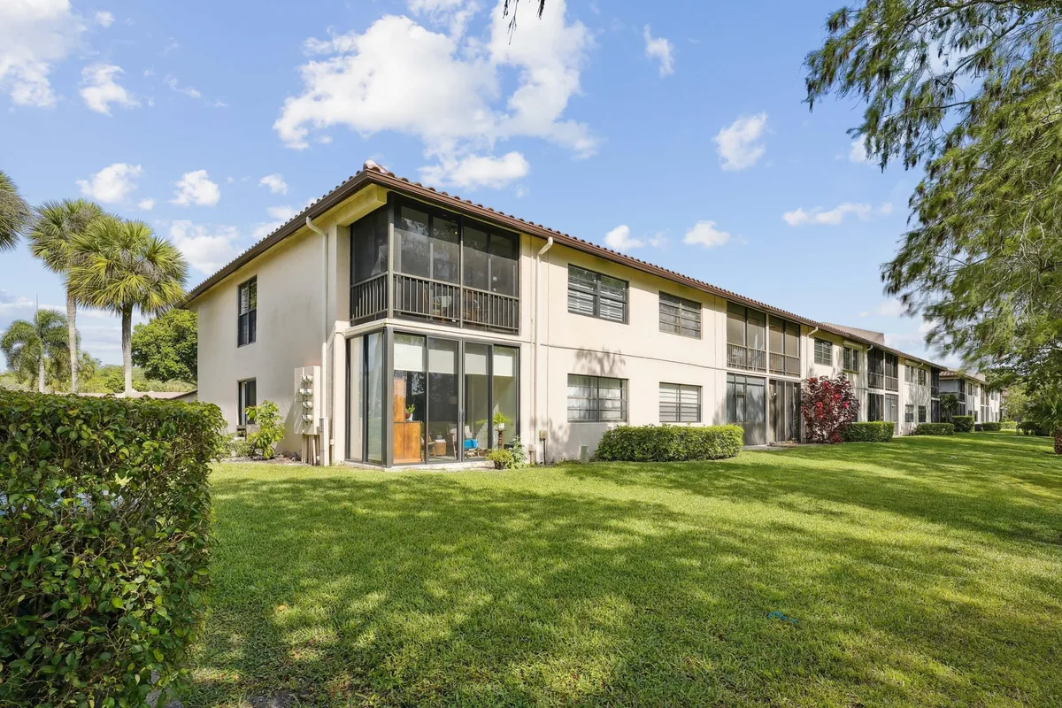 Boca Lago Country Club Homes Unit 24b photo 4