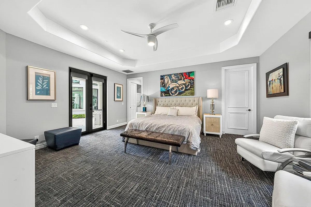 Woodfield Country Club Residence photo 67
