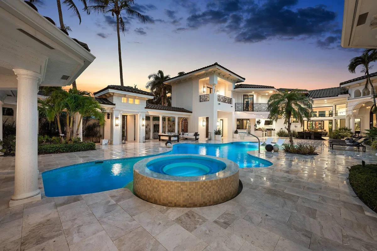 Woodfield Country Club Residence photo 97