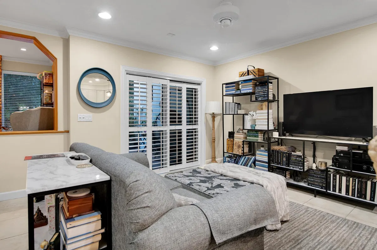 Residence photo 34