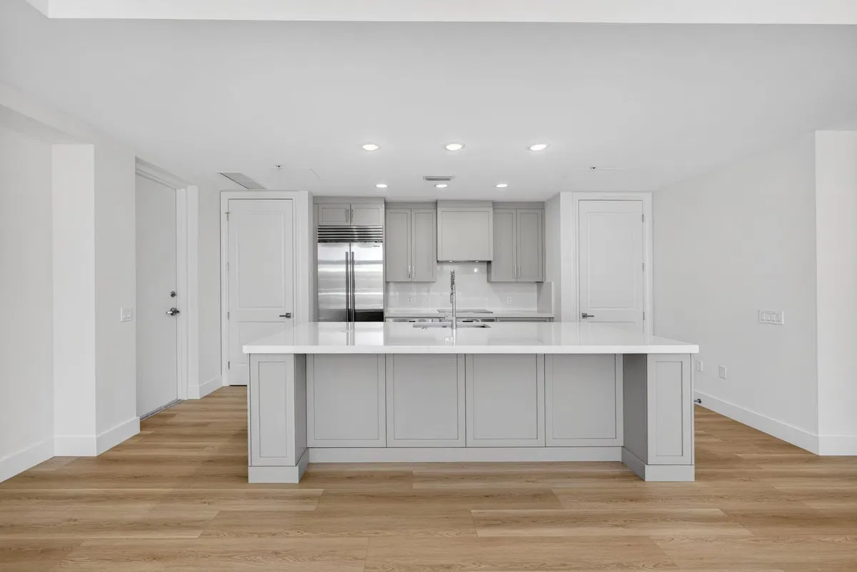 Singer Island Unit 5-301 photo 7
