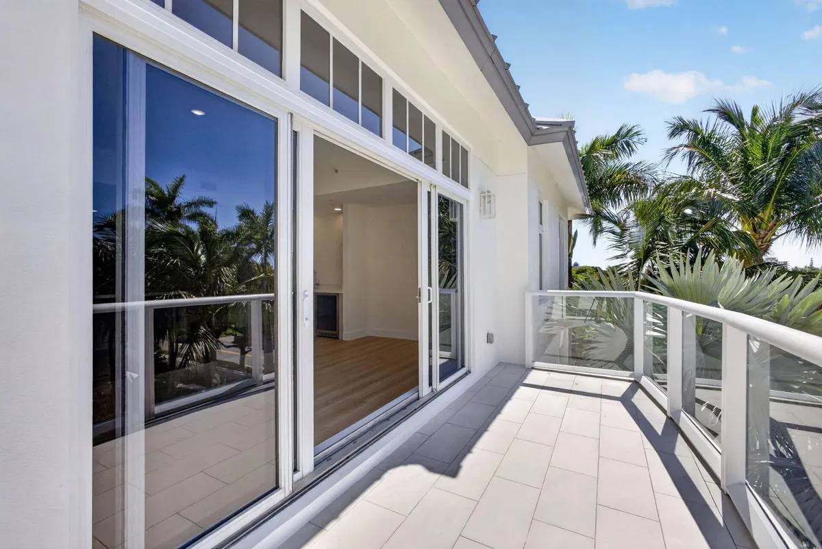 Singer Island Unit 5-301 photo 19