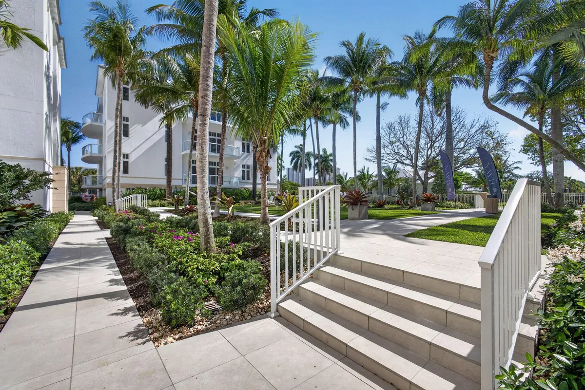 Singer Island Unit 5-301 photo 25