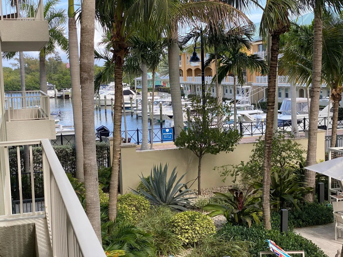Boynton Beach Club Unit 203 photo 16