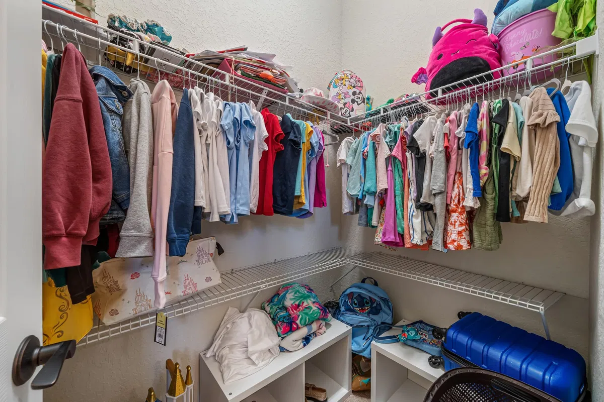 Residence photo 34