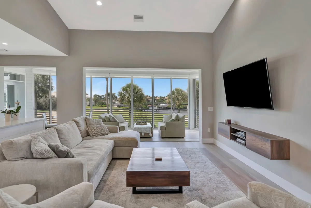 Admirals Cove Residence photo 10