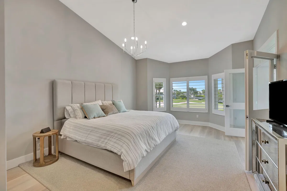 Admirals Cove Residence photo 13