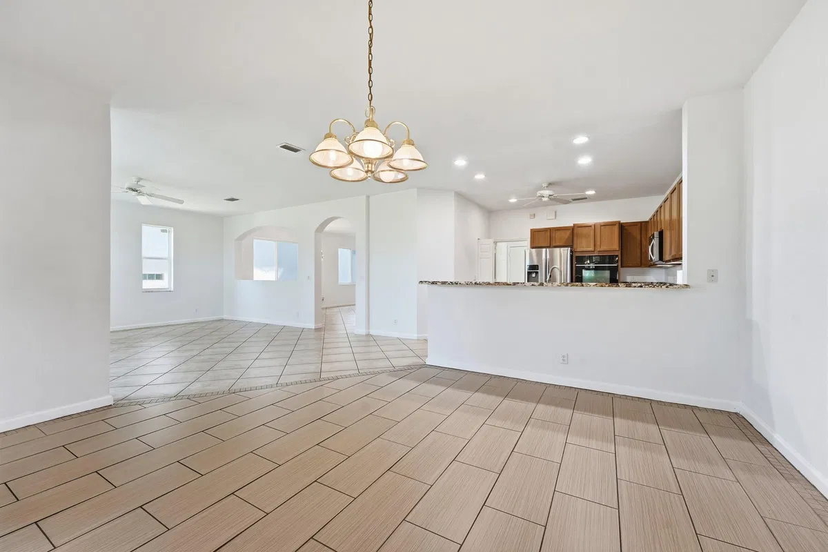 Residence photo 10