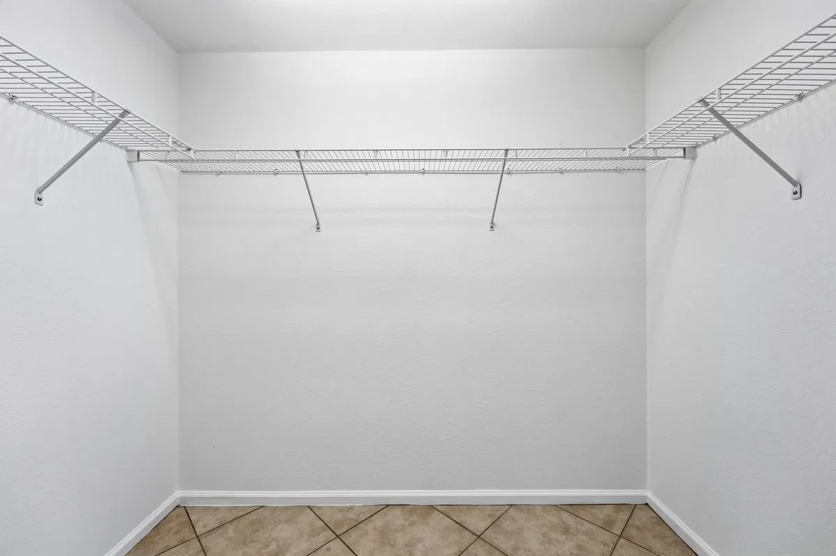 Residence photo 22