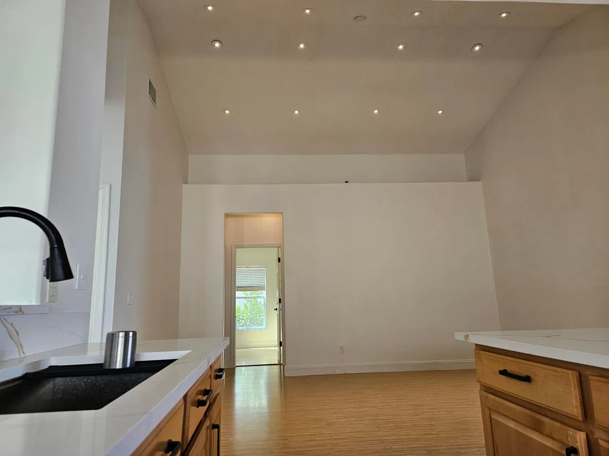  Residence photo 10