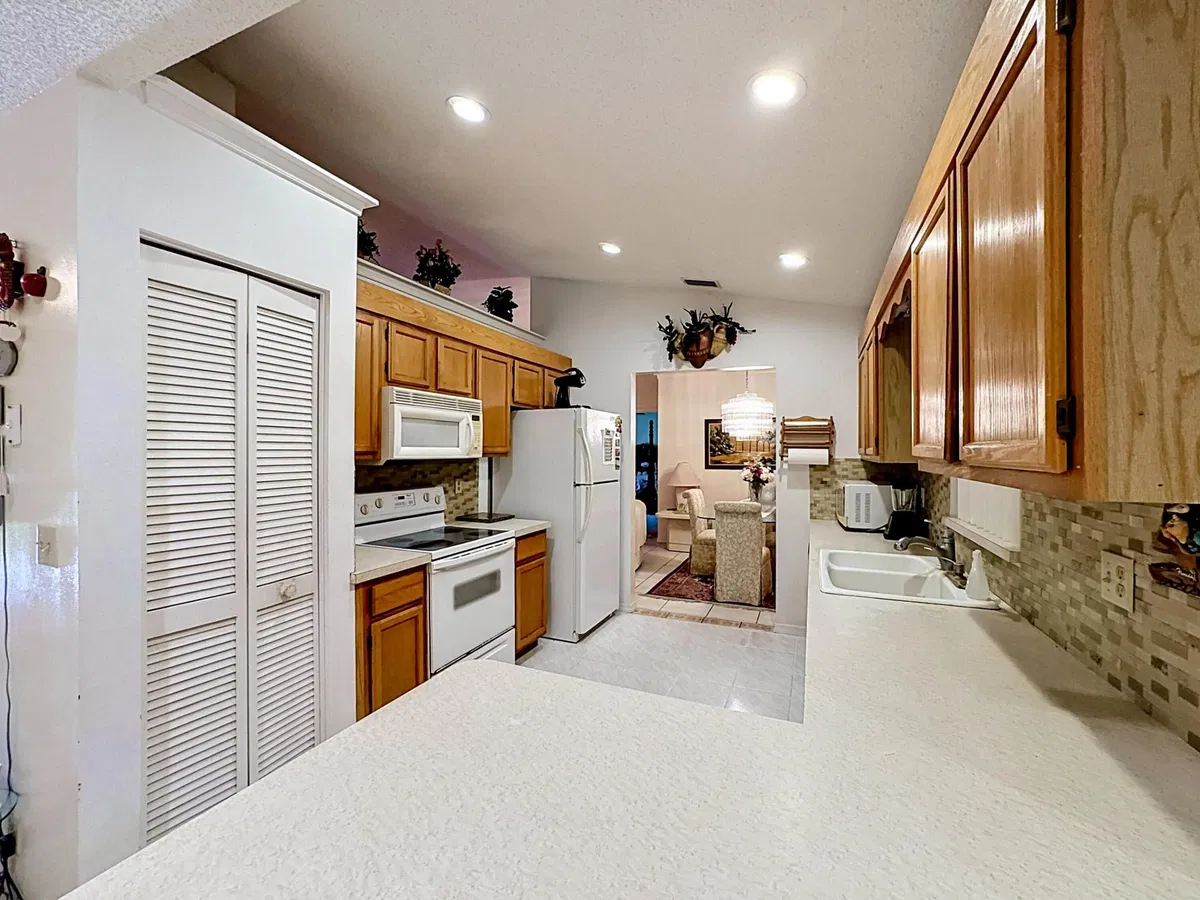 Residence photo 22