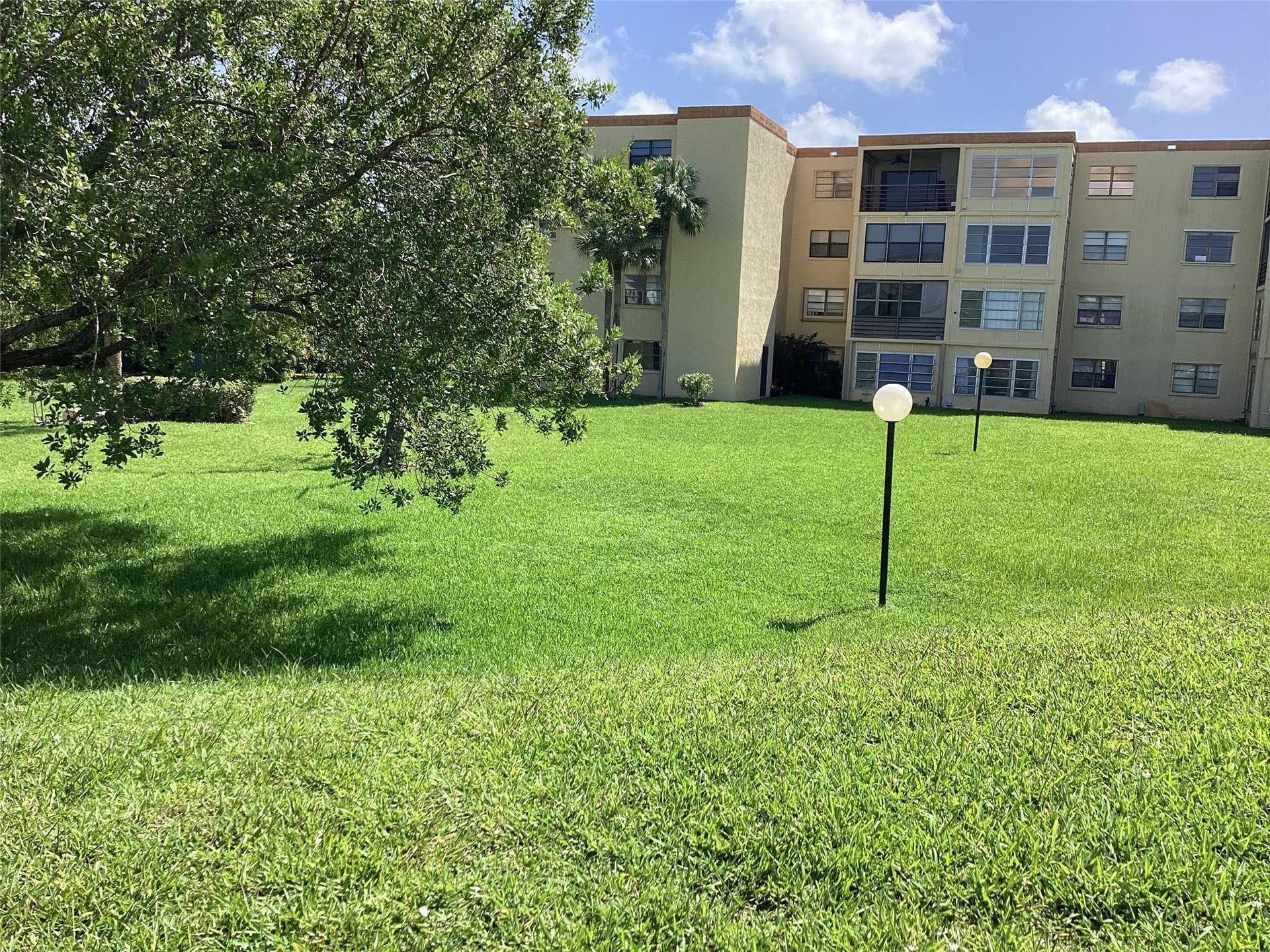  Unit 206 photo 22
