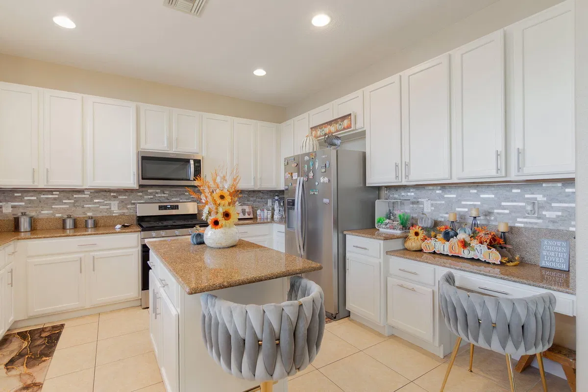 Residence photo 25