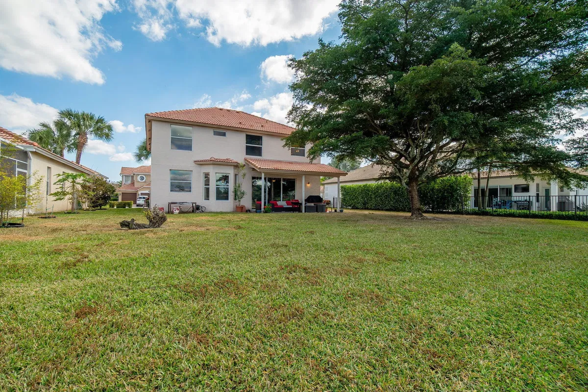 Residence photo 34