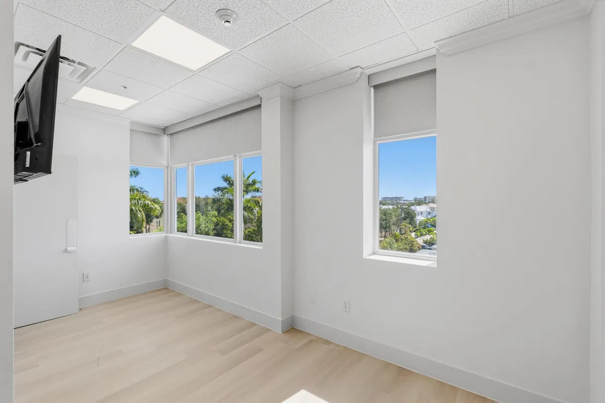  Residence photo 16