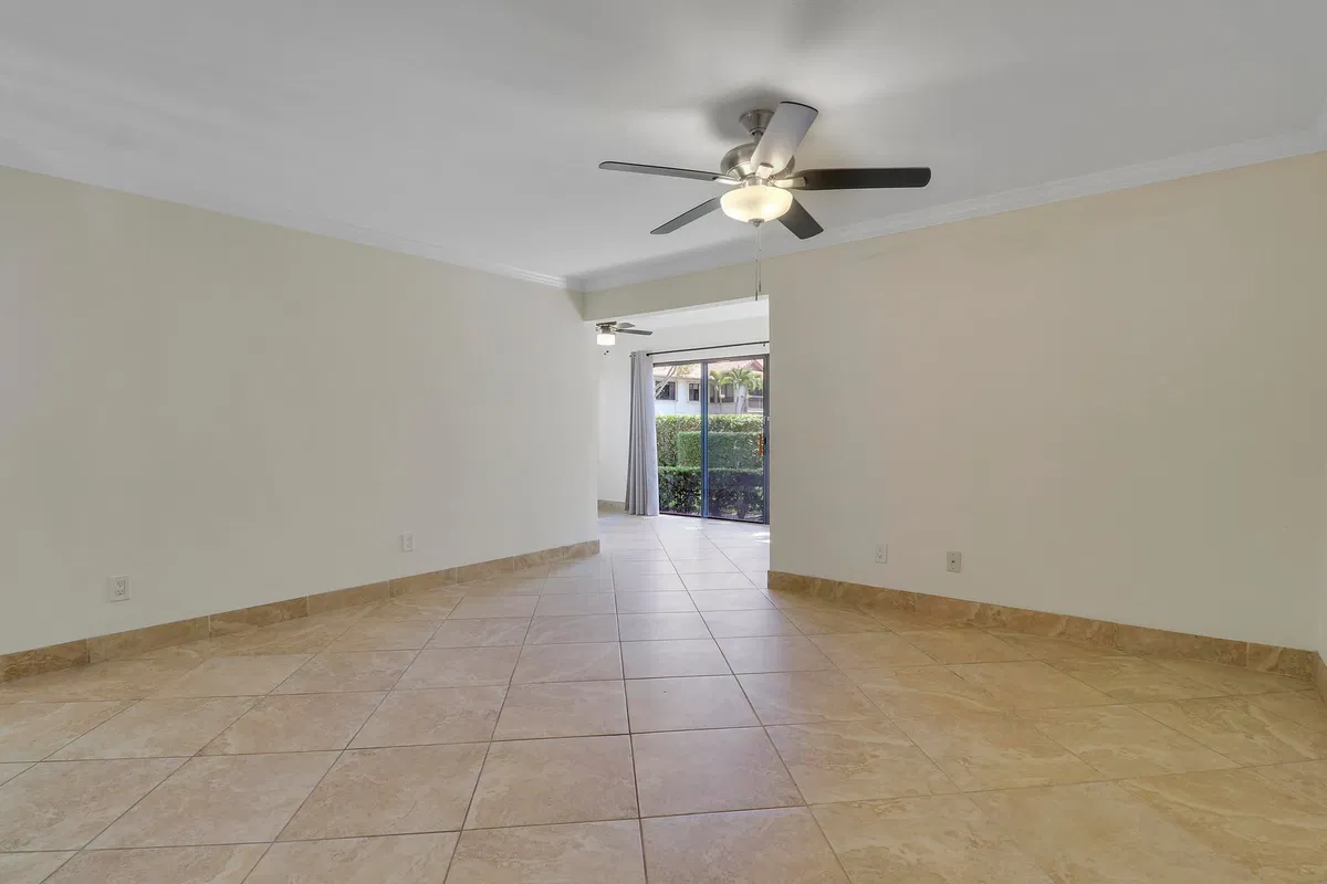 PGA National Palm Beach Gardens Unit 104 photo 7