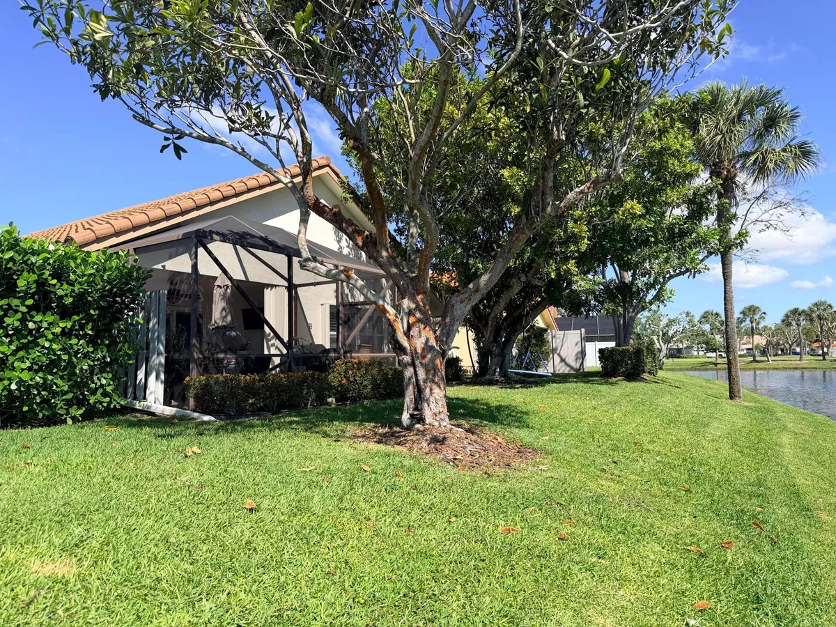 Residence photo 25