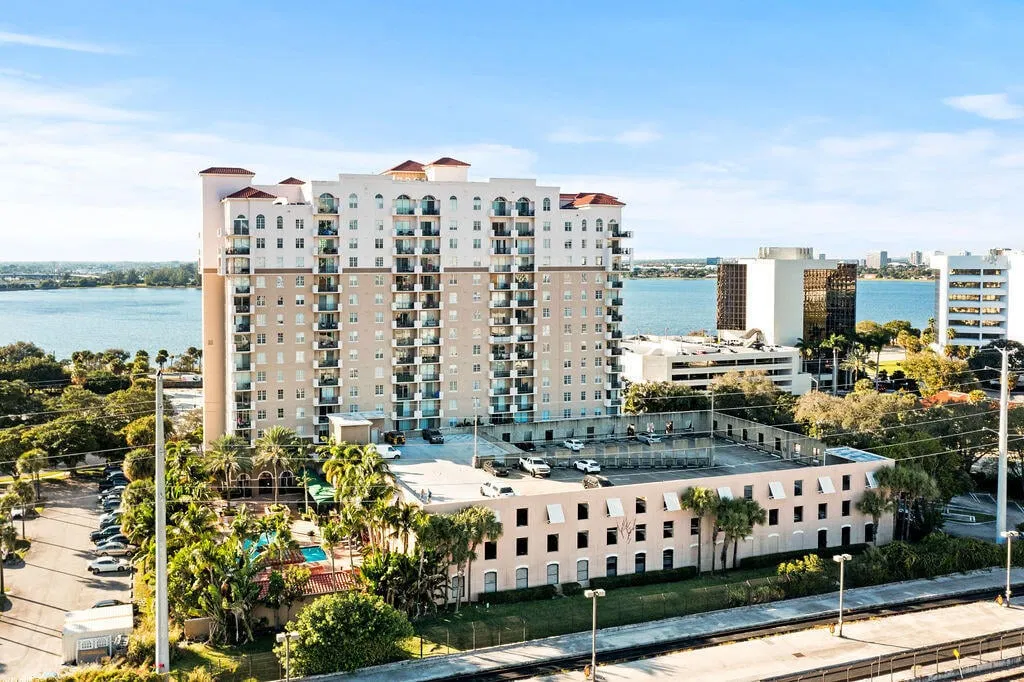 The Montecito Unit 1110