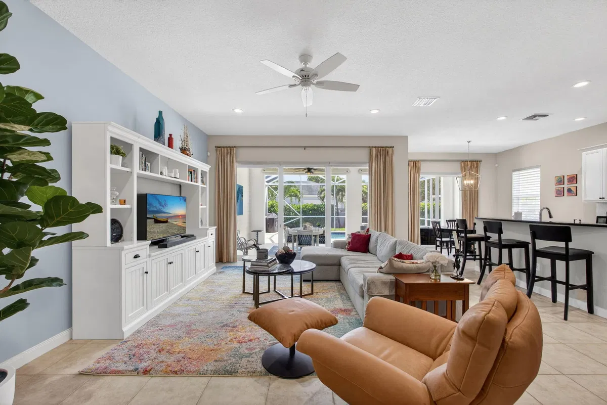 Mallory Creek Abacoa Residence photo 19