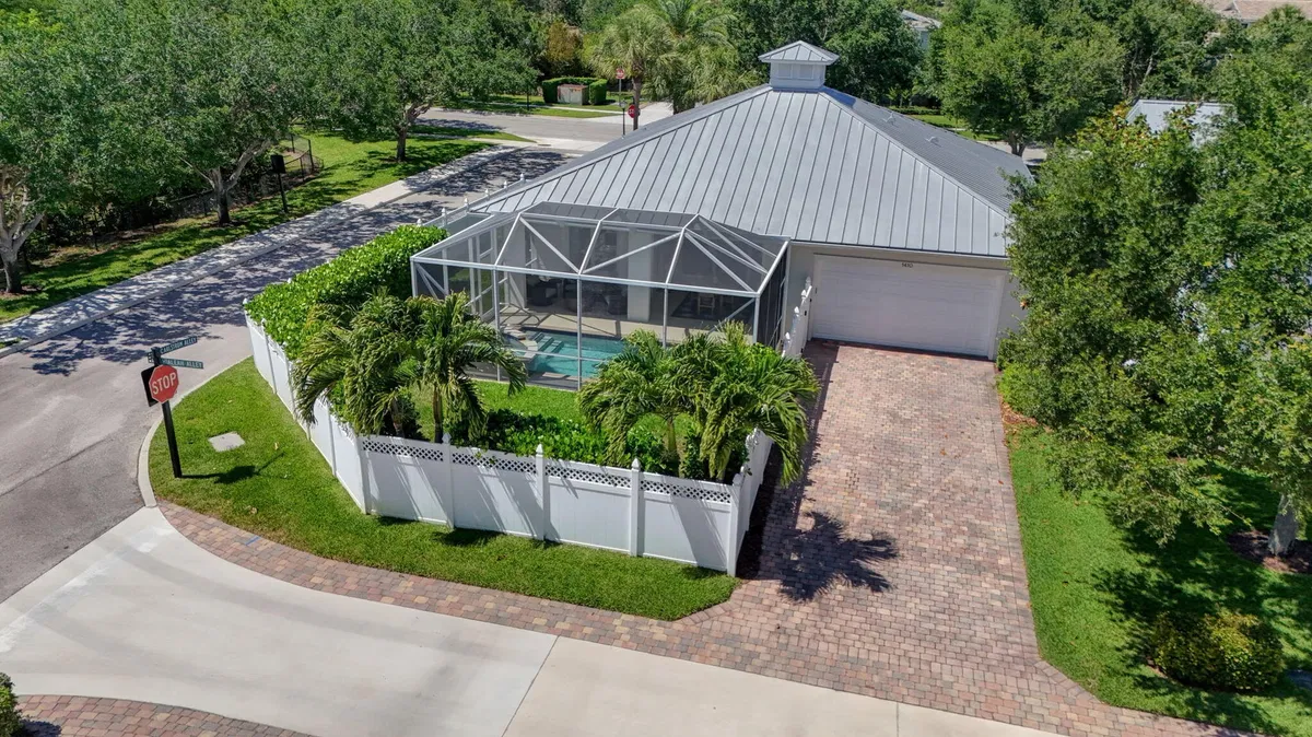 Mallory Creek Abacoa Residence photo 58