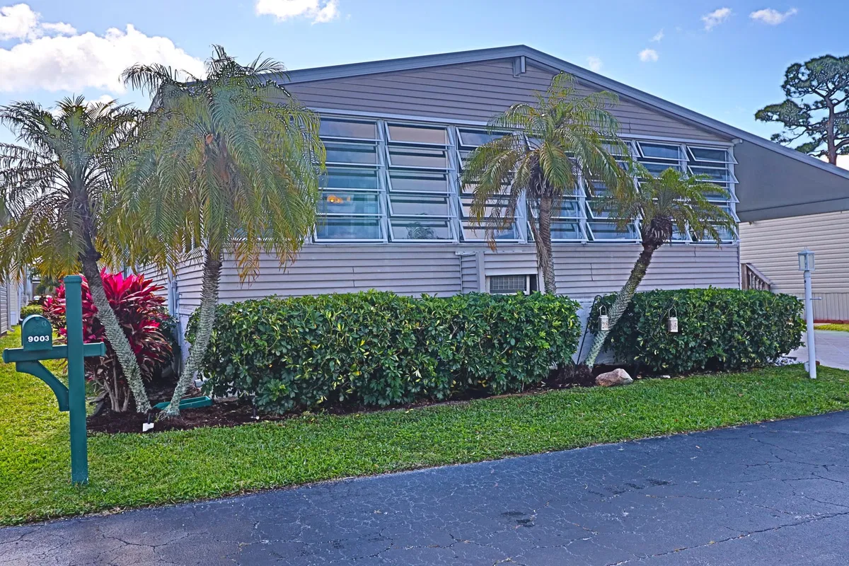 Residence photo 34