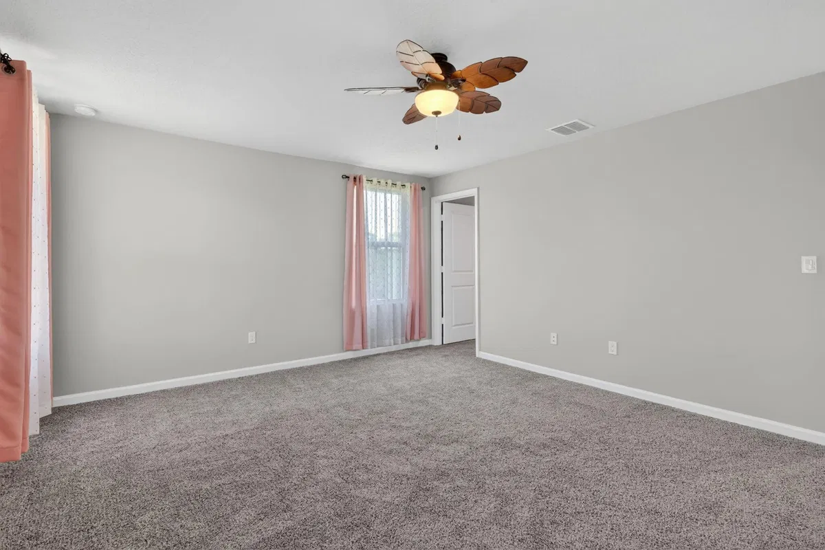  Residence photo 25