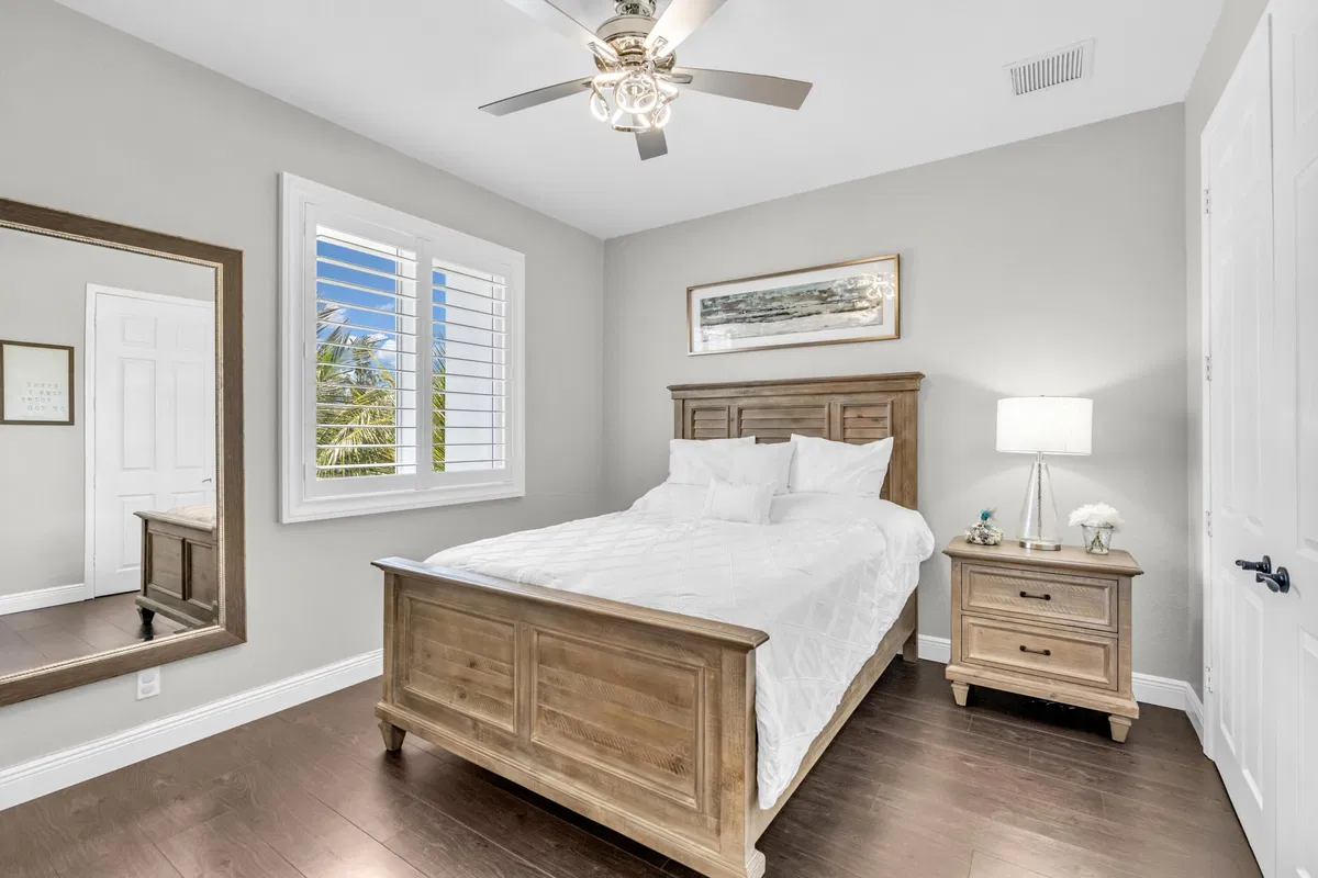 Residence photo 22