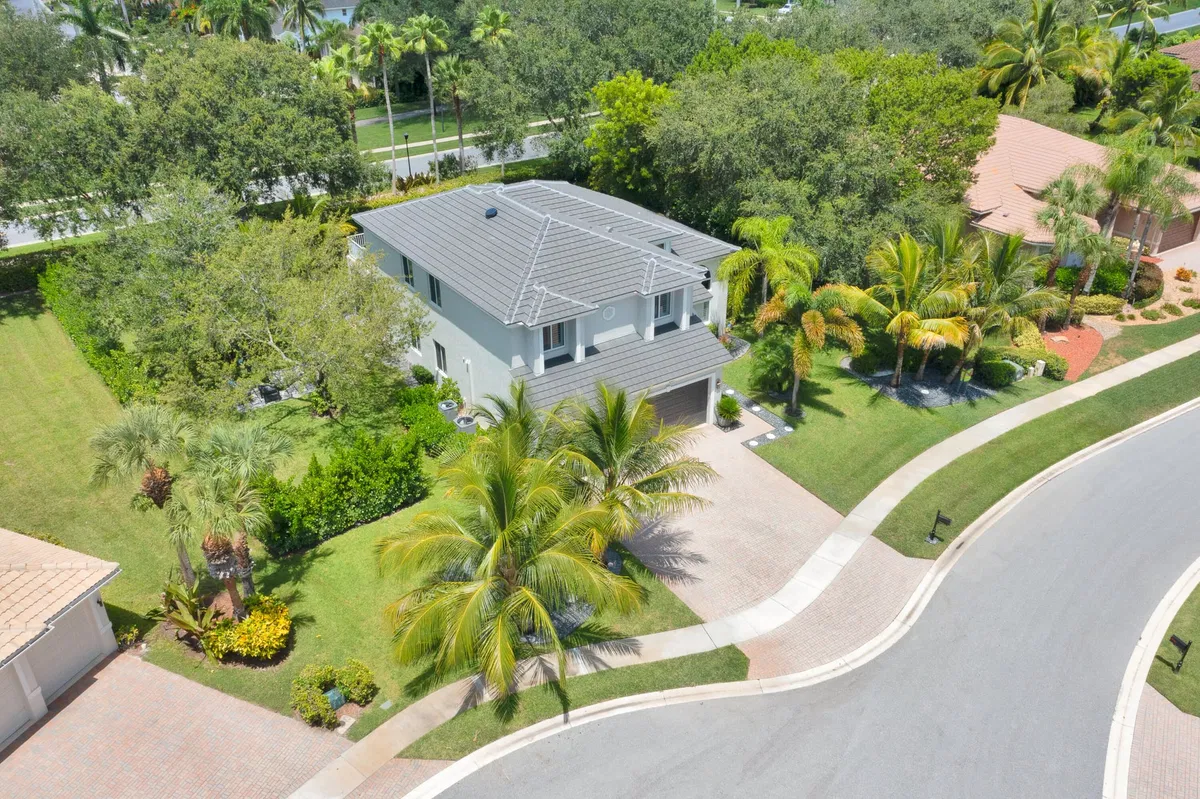 Residence photo 28