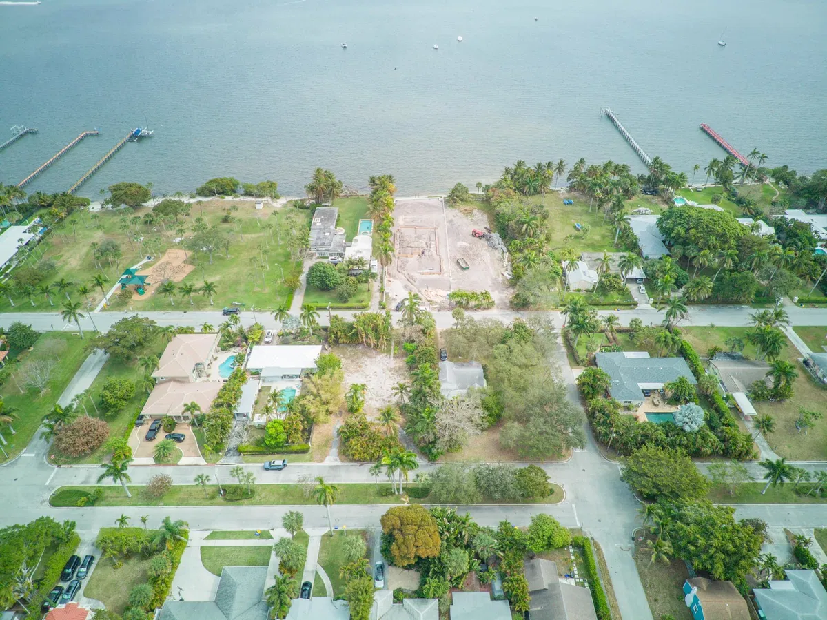 Residence photo 10