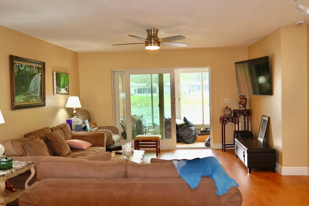  Residence photo 10