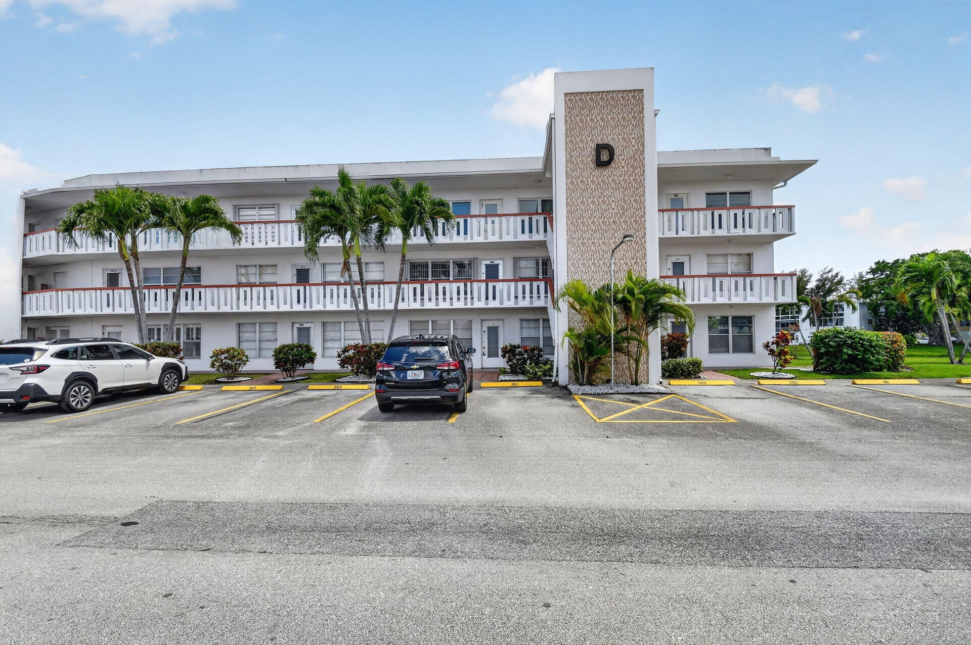 Residence photo 19