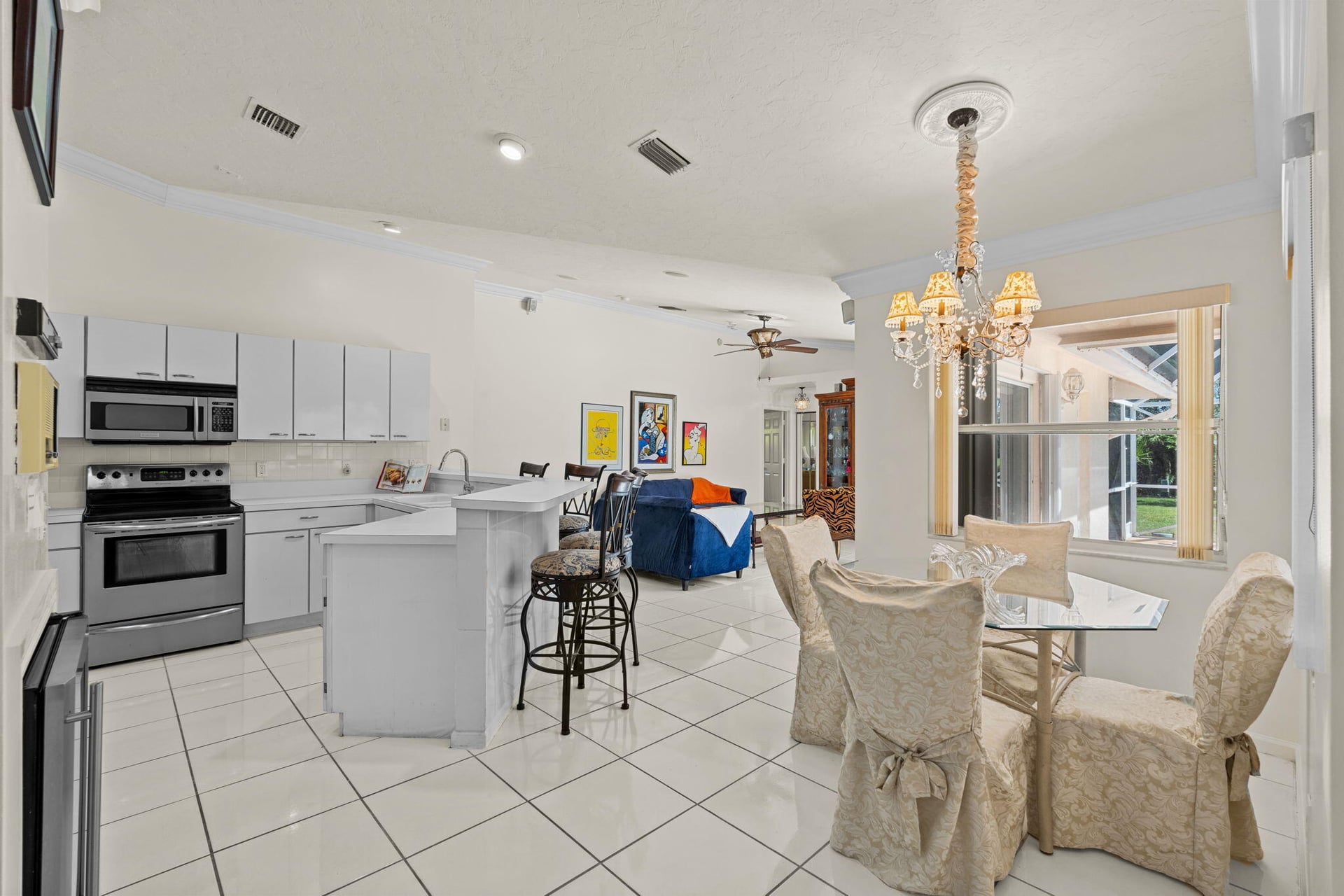 Residence photo 10