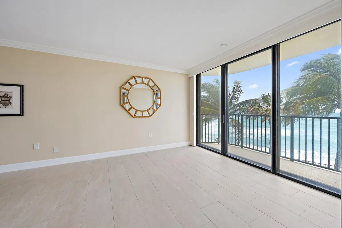 Unit 202 photo 19