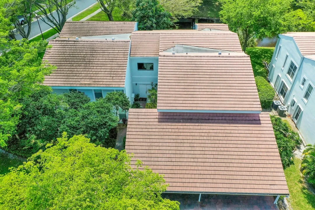 Unit 202 photo 28
