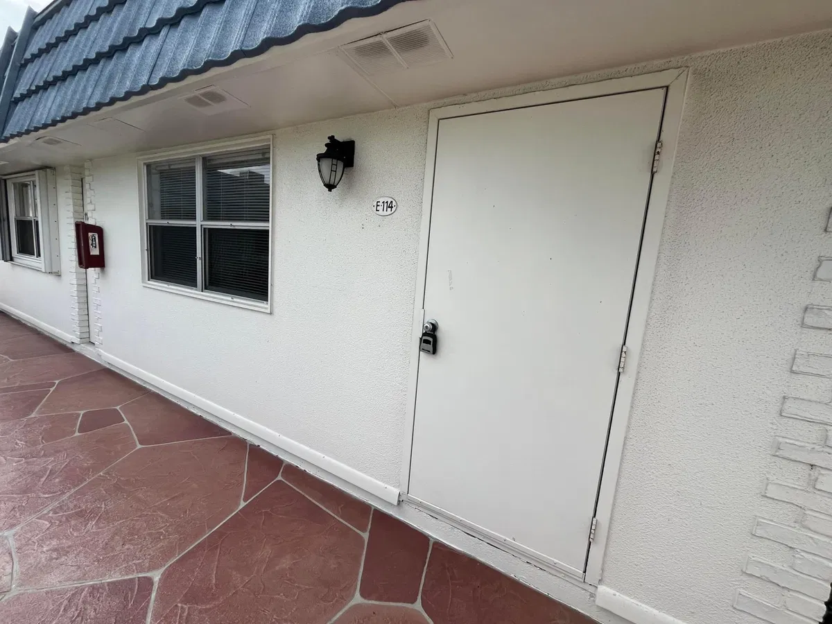 Unit 114 photo 19