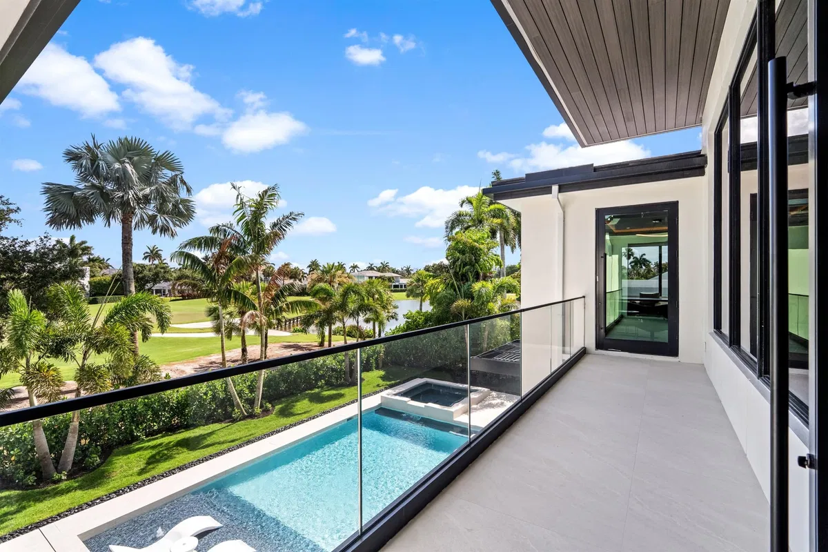 St. Andrews Country Club Residence photo 34