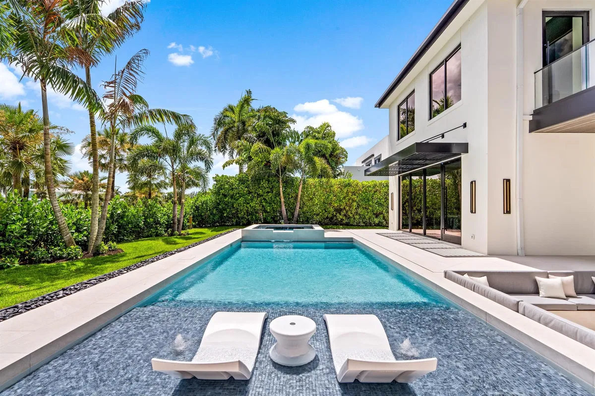 St. Andrews Country Club Residence photo 49