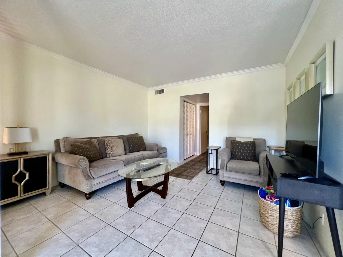 South Palm Beach Unit M5 photo 10
