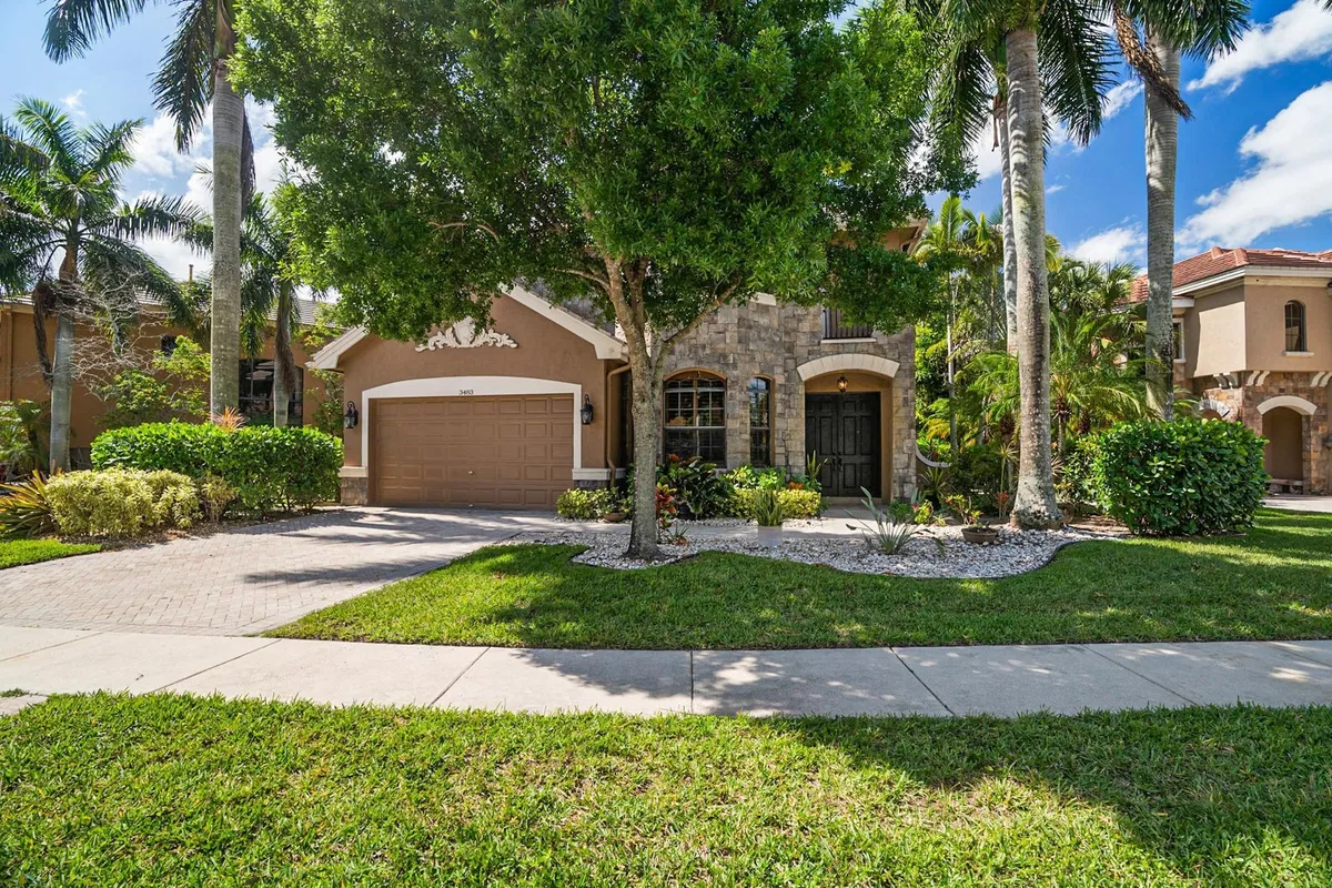 Residence photo 67
