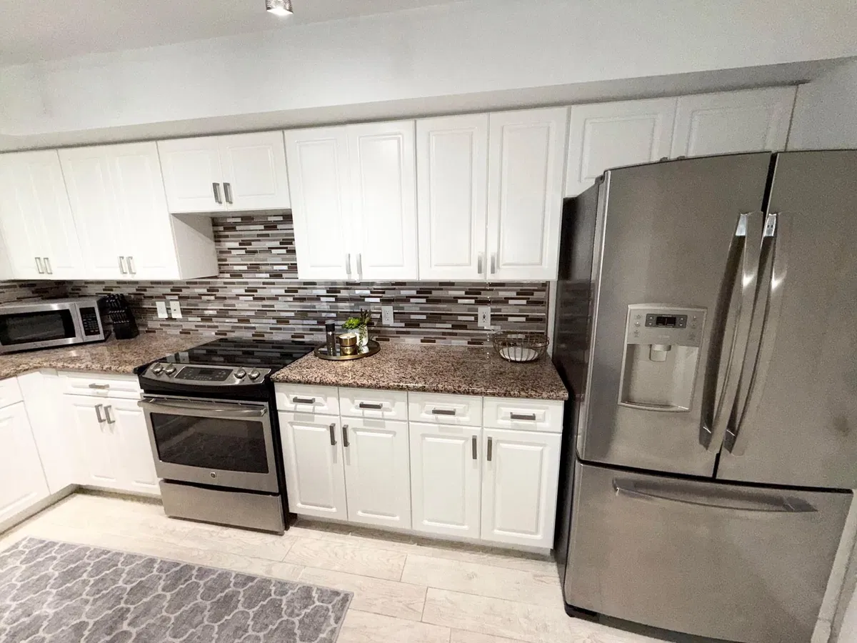 Unit 406 photo 10