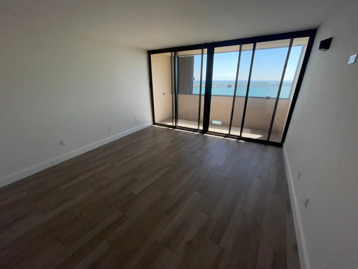 5200 N Flagler Unit 2004 photo 16