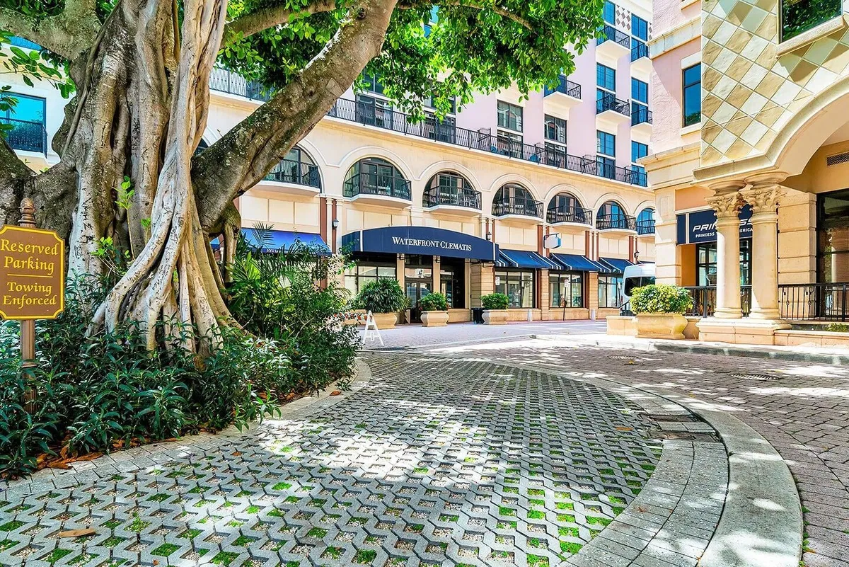 Downtown West Palm Beach Unit 513 photo 28