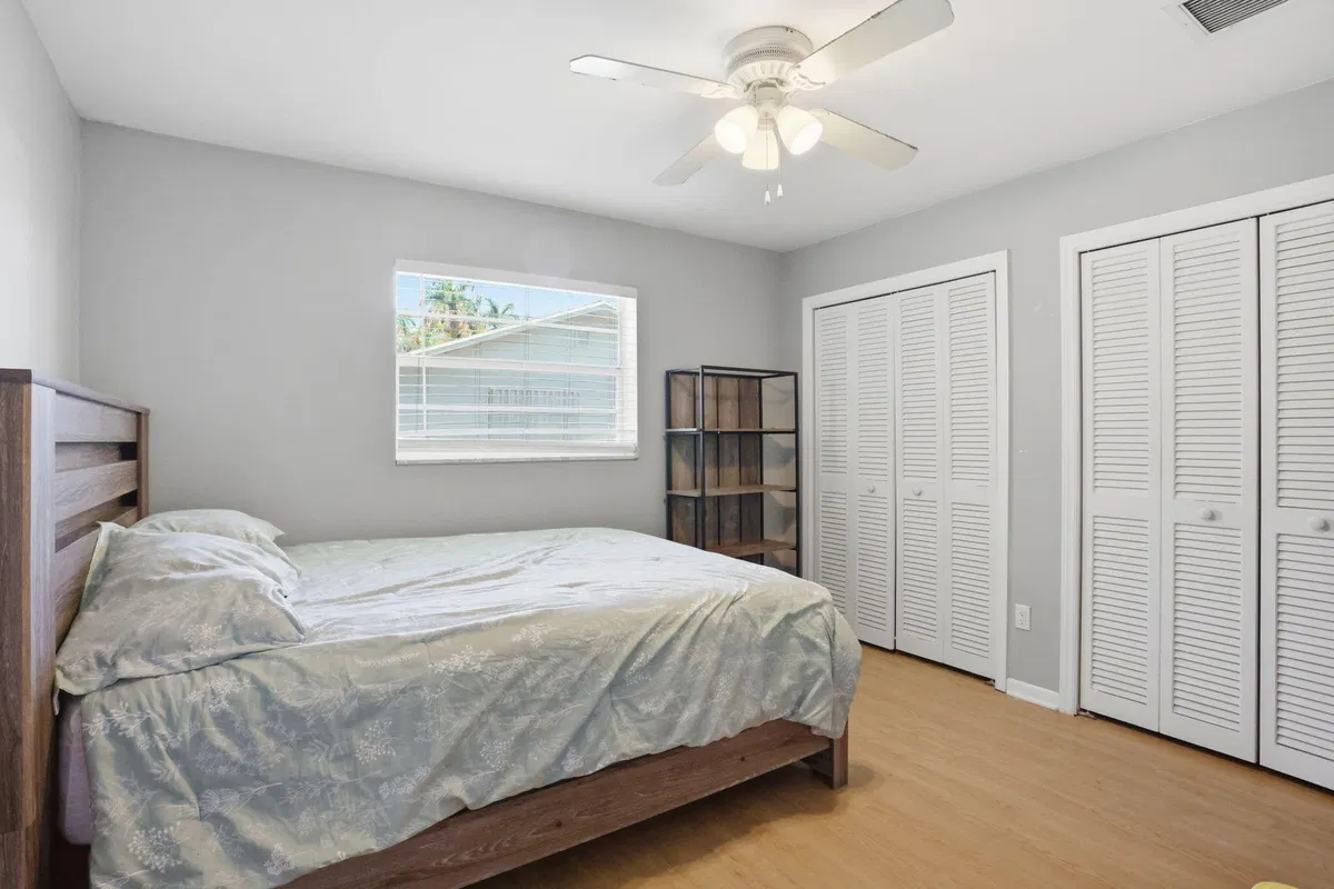 Residence photo 34