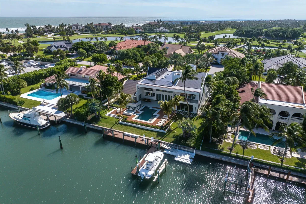 Sailfish Point Residence