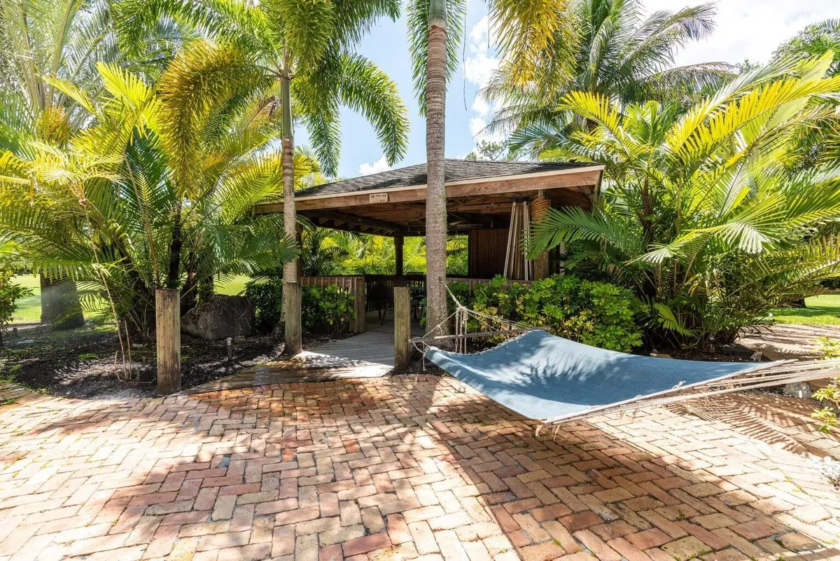  Residence photo 46