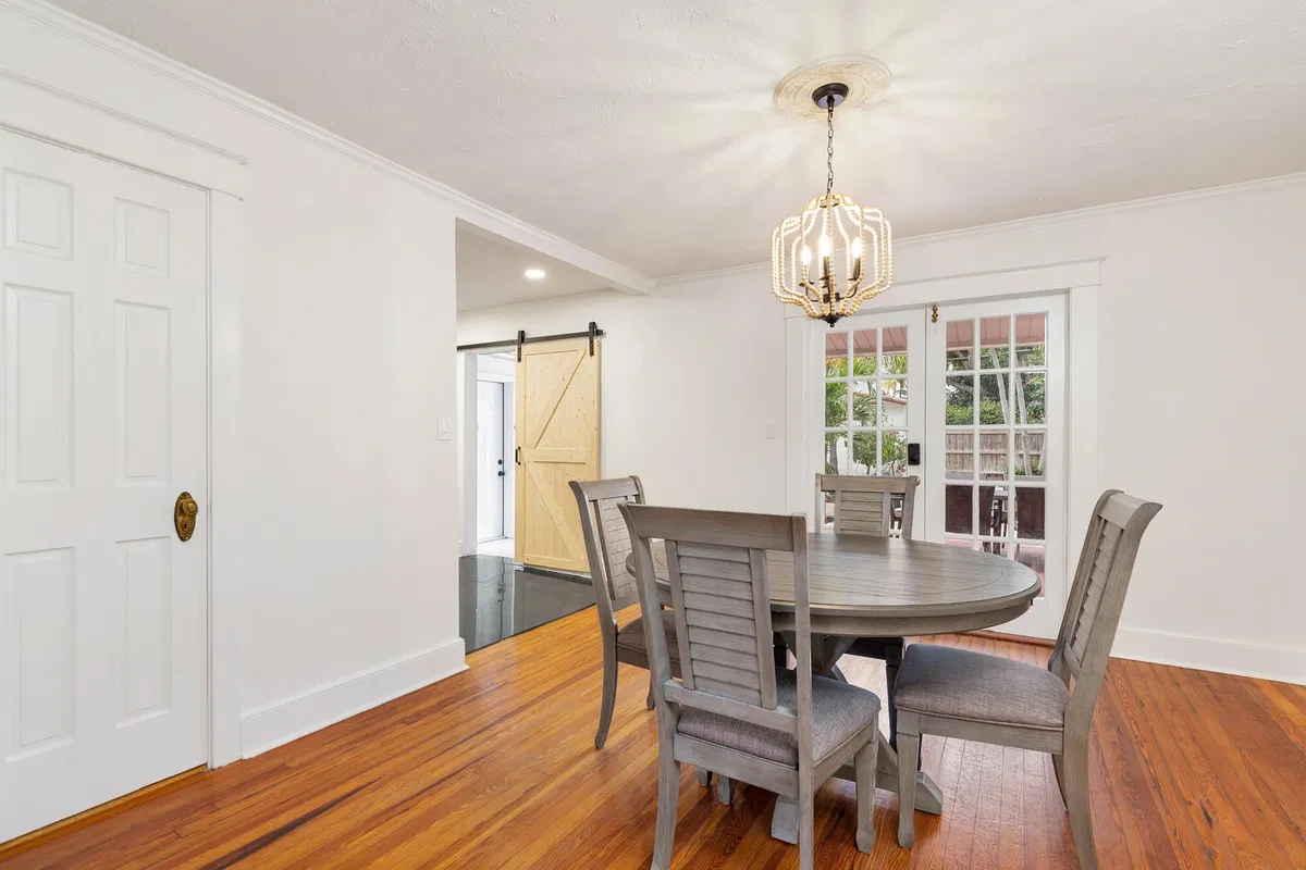 Old Northwood Residence photo 10
