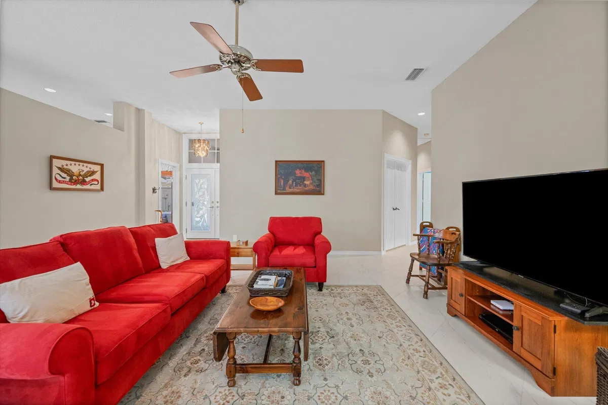 Residence photo 7
