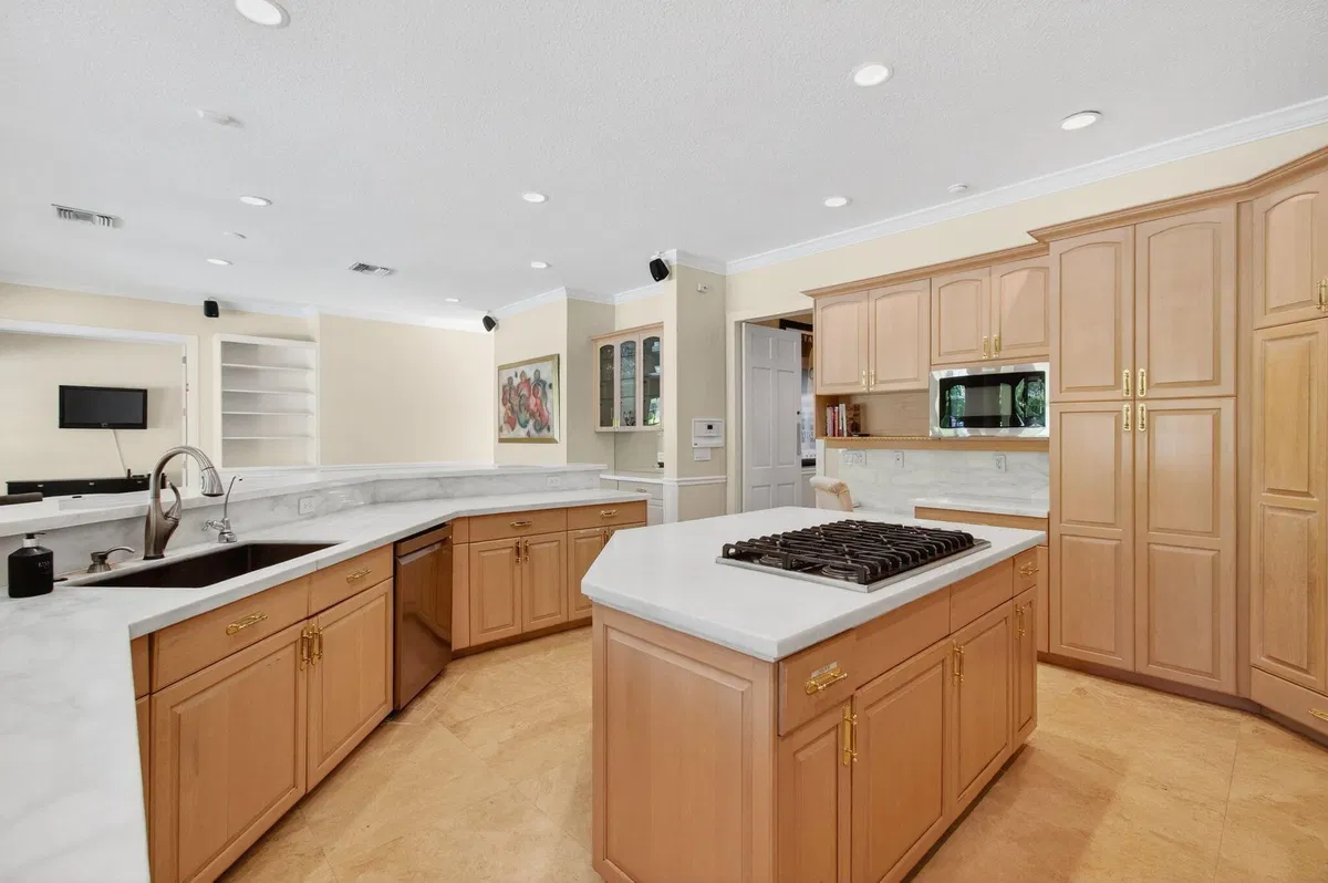 Residence photo 22