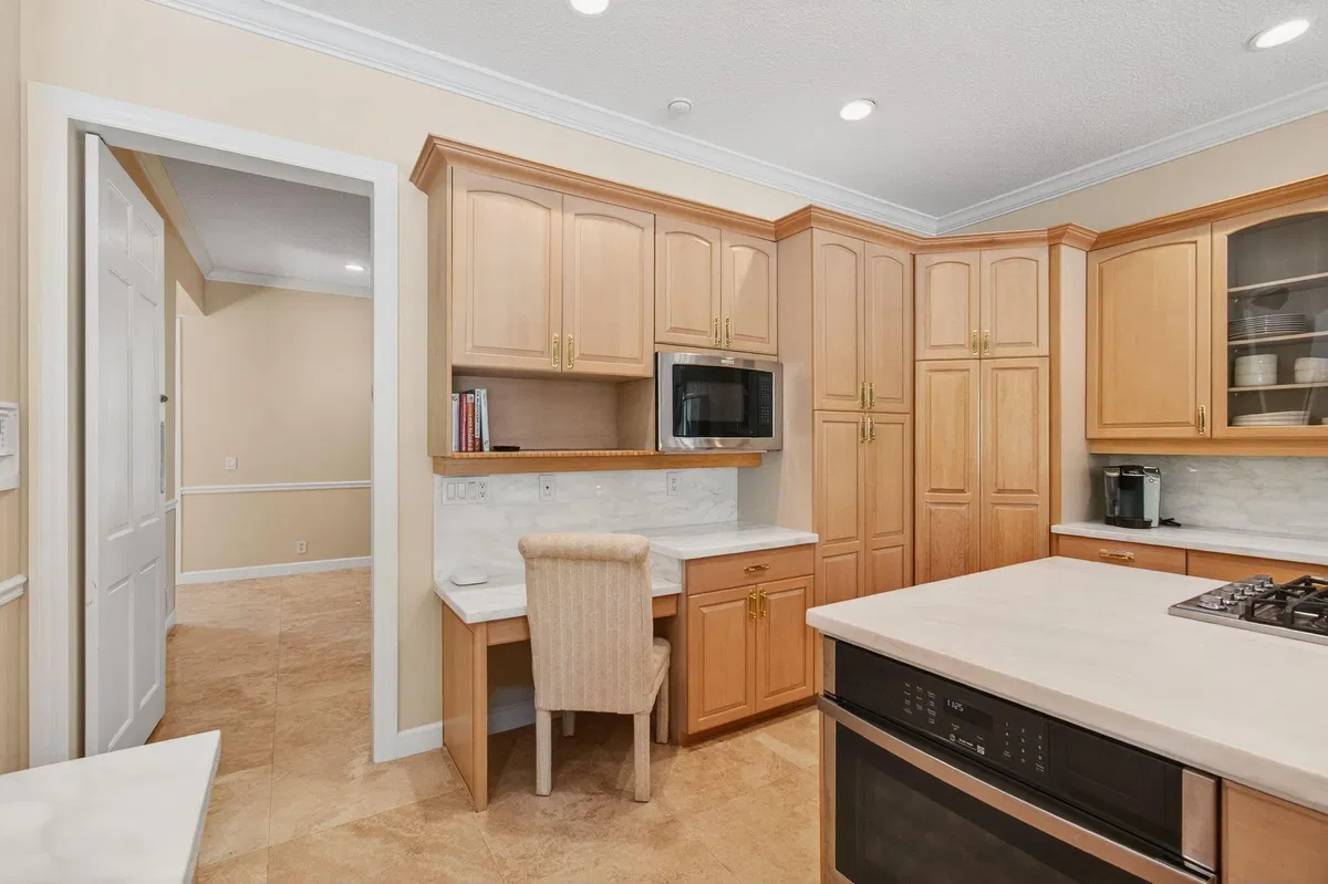 Residence photo 25